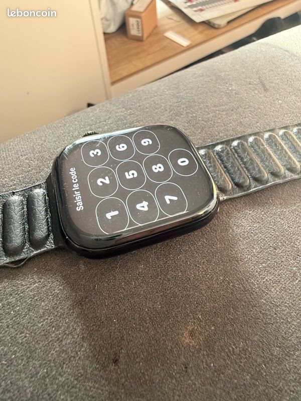 Apple Watch Serie 10 46mm GPS Garantie 10/06/2026 Téléphones