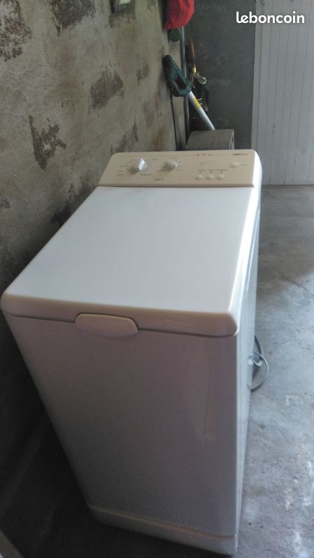 Machine à laver le linge (image 1)