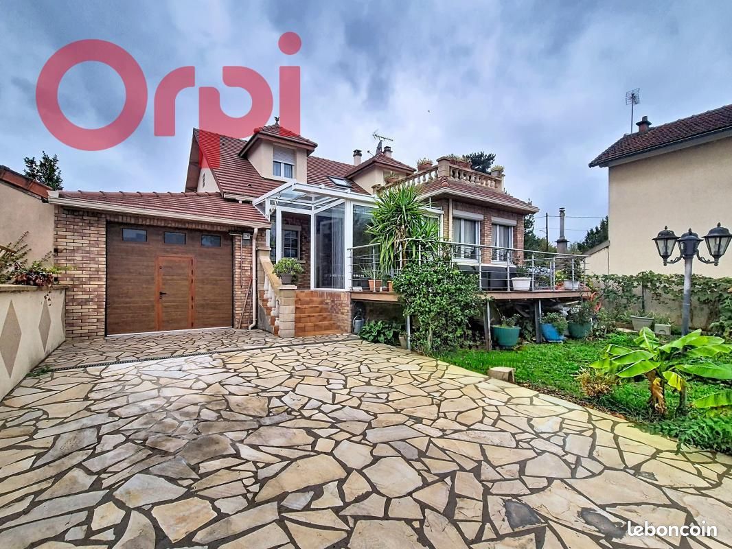Maison 6 pièces 135 m² · à Yerres · 135 m² · 489 000 €