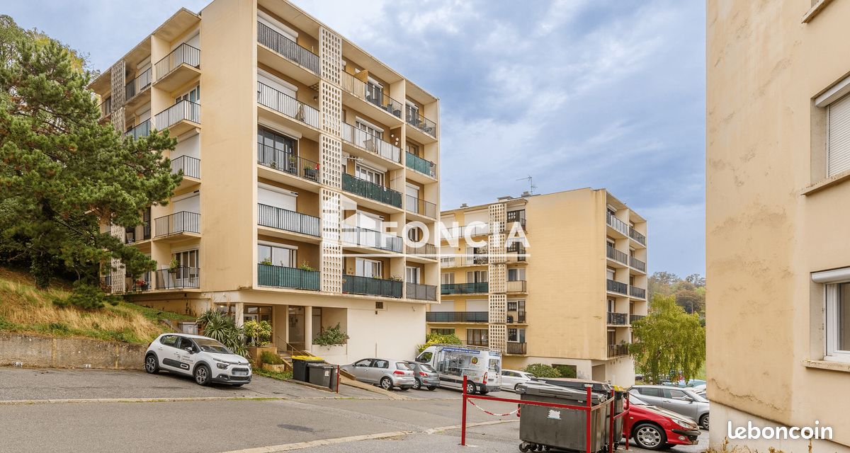 Appartement 2 pièces 61 m² · à Évreux · 61 m² · 72 000 €