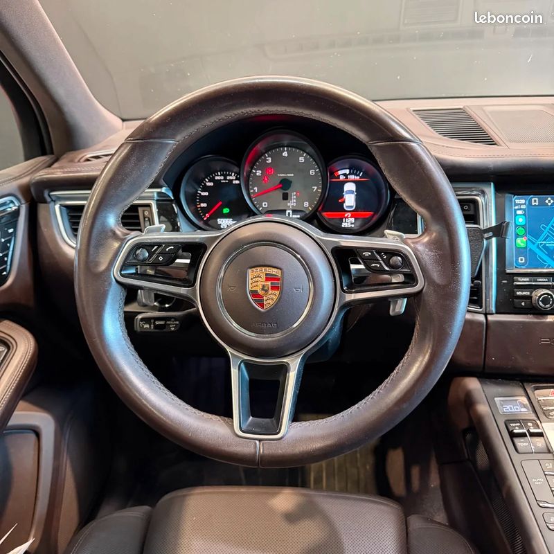 PORSCHE MACAN 3.0 V6 340 ch S PDK / TOIT OUVRANT / CAMERA DE RECUL / CUIR ETENDU (image 9)
