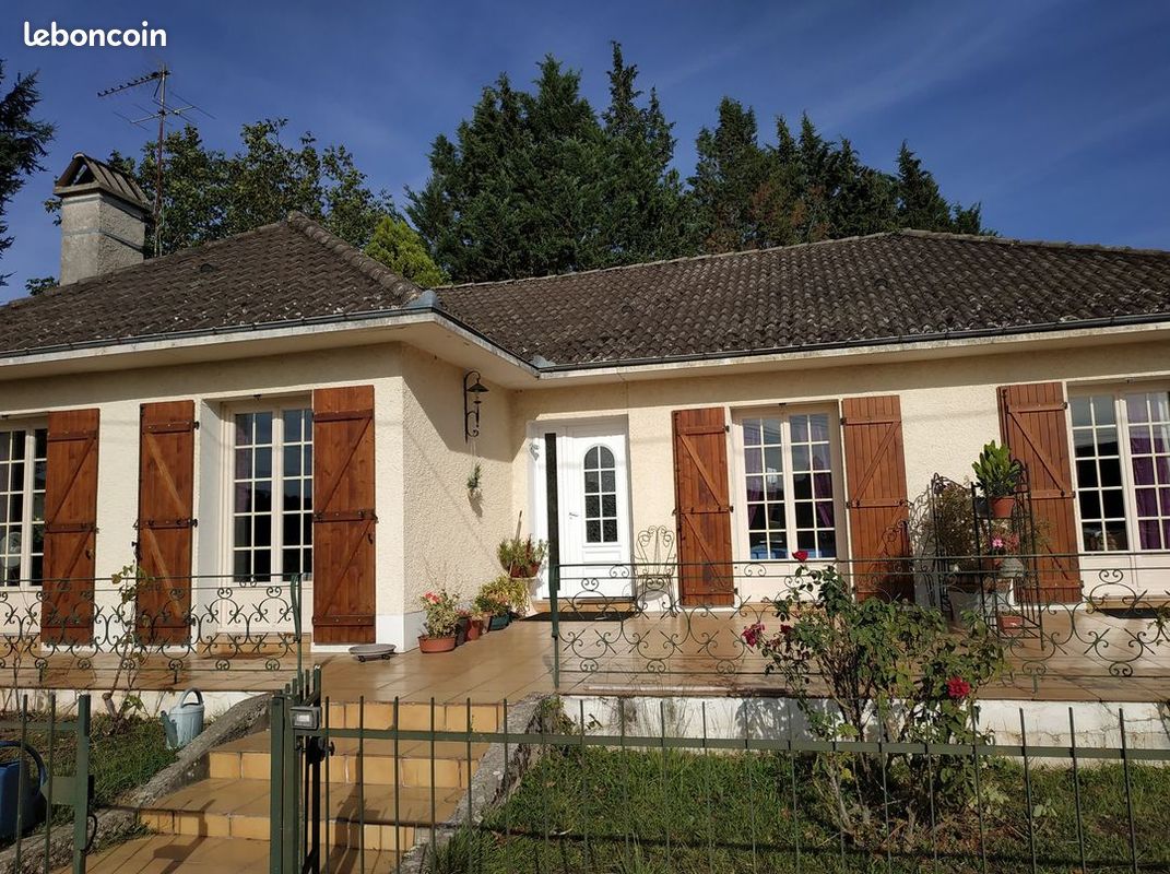 4 pièces 114 m² · à Cajarc · 114 m² · 50 €/mois