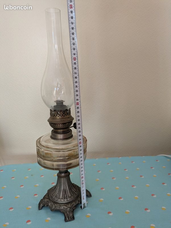 Lampe à huile ancienne (image 2)