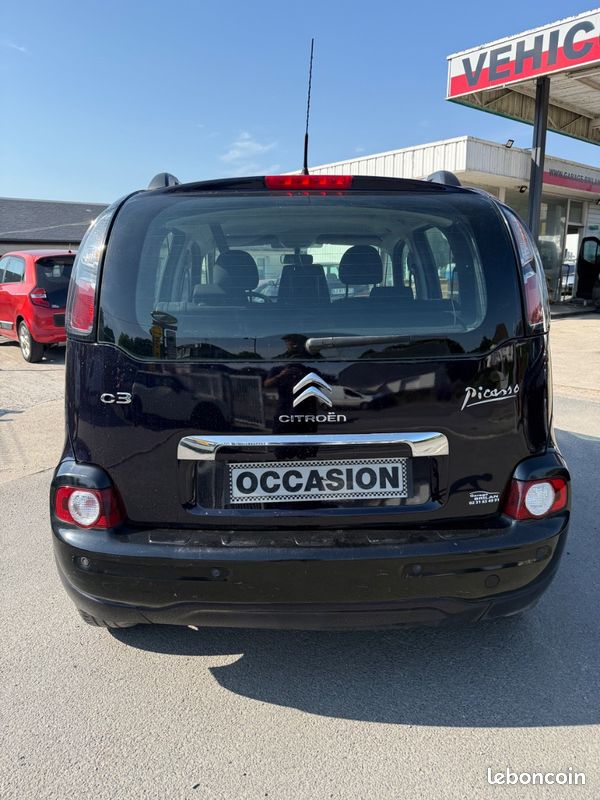 Citroën C3 Picasso 1.6hdi 92 2eme main tres propre (image 6)