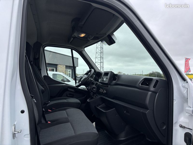 Renault MASTER III FG F3300 L2H2 2.3 BLUE DCI 135CH CONFORT EURO6 (image 5)