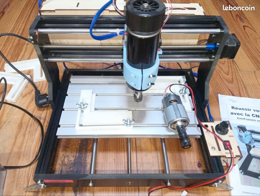 CNC 3018 pro modifiée - Bricolage