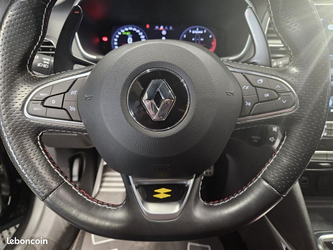 RENAULT MEGANE RS 1.8 TCe 300 EDC (image 21)