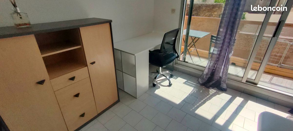 Appartement a louer nimes - 1 pièce(s) - 21 m2 - Surfyn