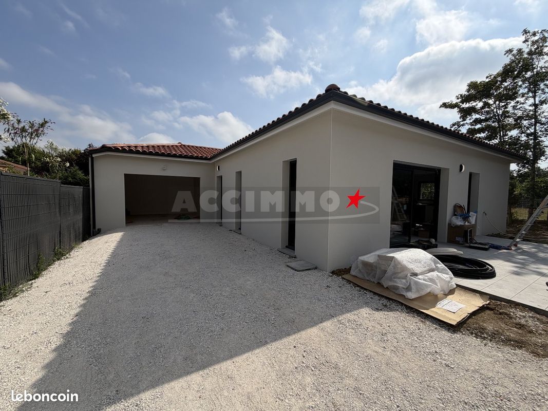 Maison 4 pièces 115 m² · à Escalquens · 115 m² · 1 400 €