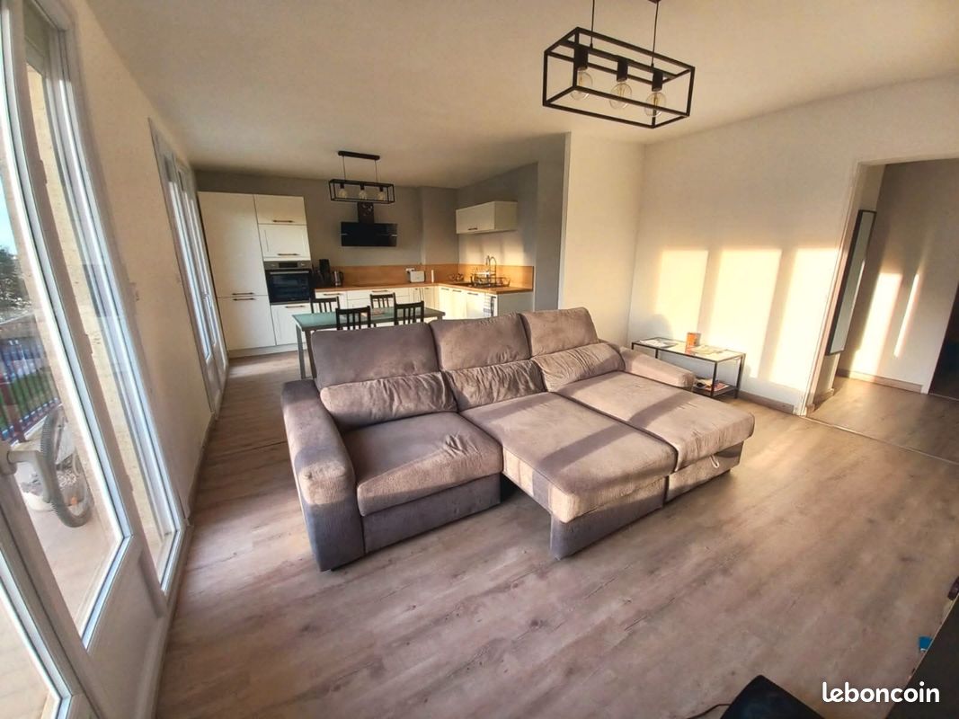 Appartement 3 pièces 70 m² · à Angers · 70 m² · 950 €