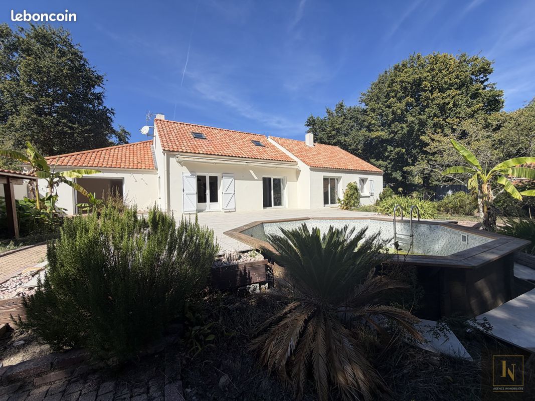 Maison 8 pièces 220 m² · à Pornic · 220 m² · 569 750 €
