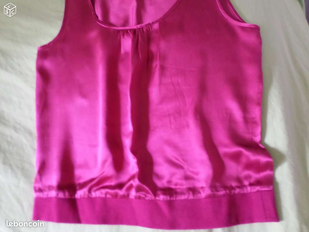 Top bordeaux en soie.T:40.Fdp inclus (image 3)
