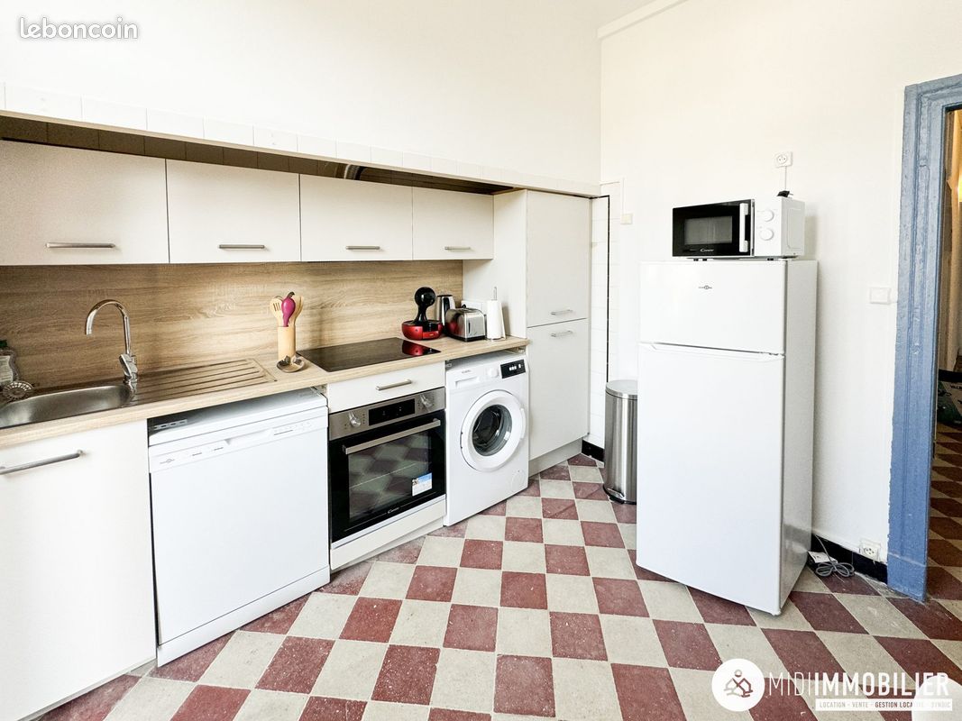 Appartement 3 pièces 65 m² · à Carmaux · 65 m² · 536 €