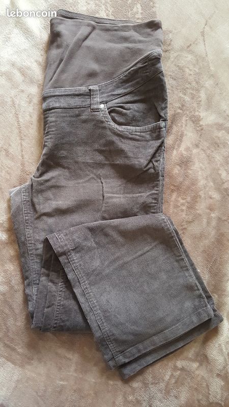 Pantalon de grossesse (image 1)