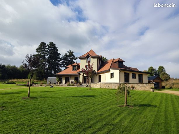 Propriété 8 pièces 225 m²