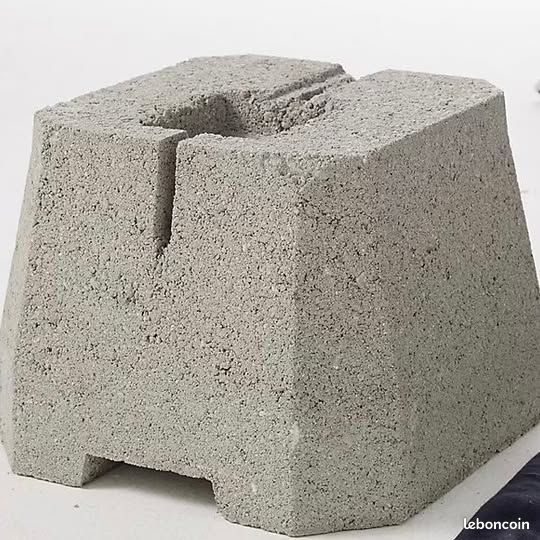 Plot béton à enterrer pour portique/balançoire Kit de fixation