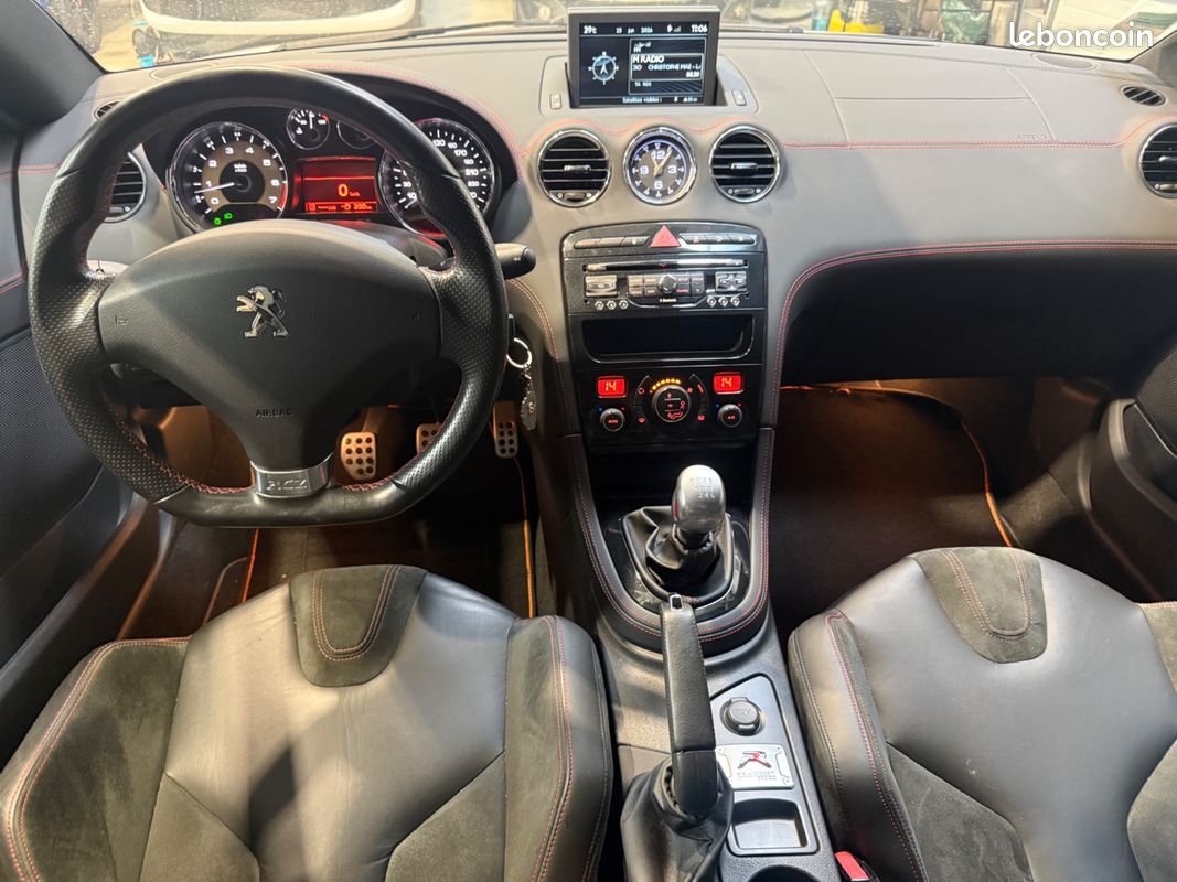 PEUGEOT RCZ R 1.6 THP 270CH / GARANTIE 12 MOIS EDITION LIMITÉe (image 3)