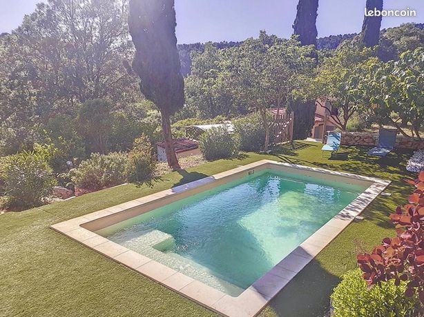 Villa 5 pièces 144 m²