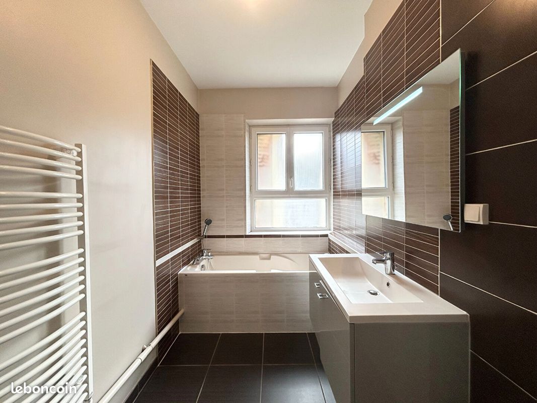 Immeuble 11 pièces 348 m² (image 8)