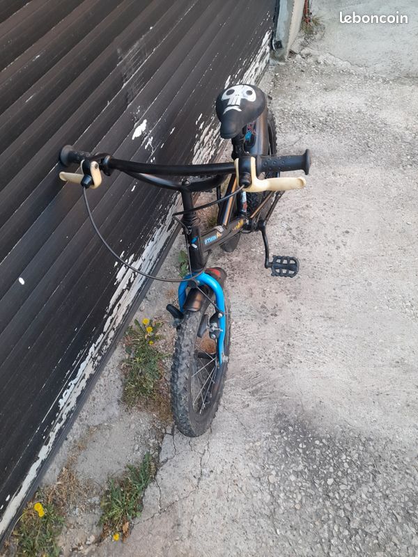 Vélo enfant 3/7 ans (image 2)