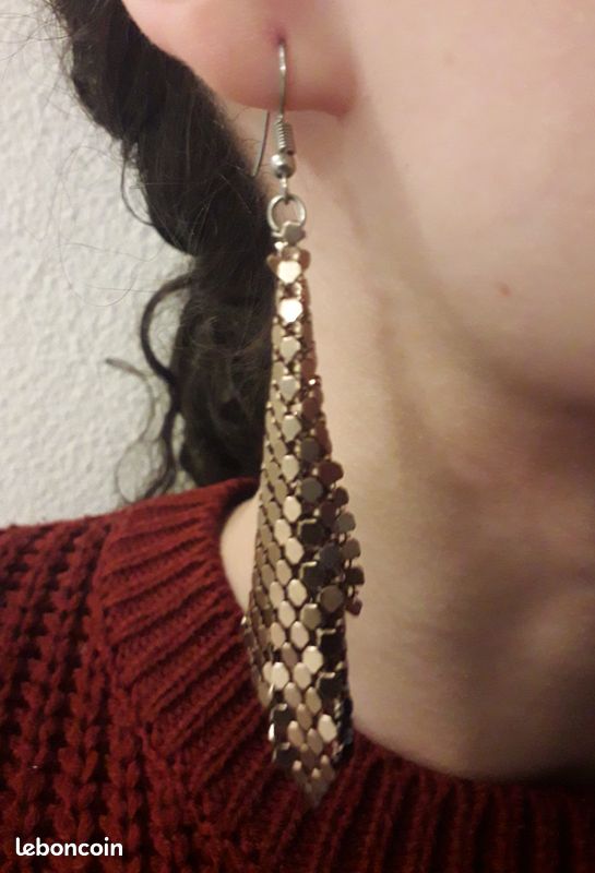 Paire de boucle d'oreille pendante (image 4)