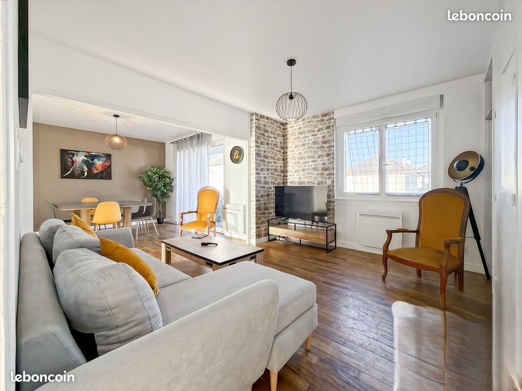 Appartement 4 pièces 95 m² · à Saint-Berthevin · 95 m² · 852 €/mois