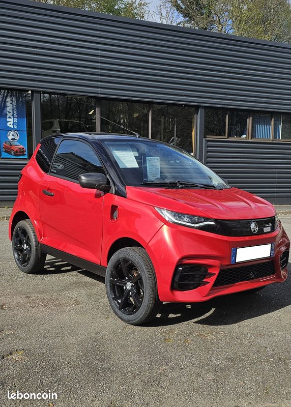 Voiture sans permis - AIXAM CITY SPORT 100% ELECTRIQUE - à partir de 14 ans - faible kilométrage (image 2)
