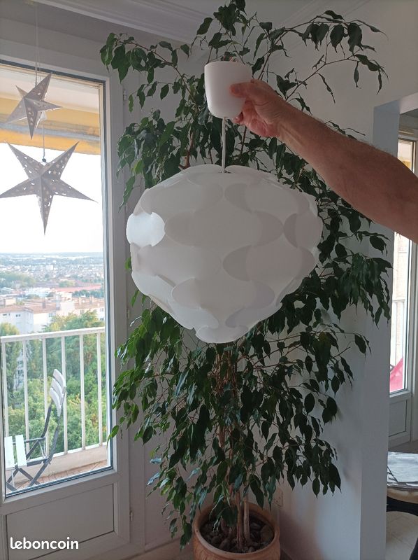 Luminaire (image 1)