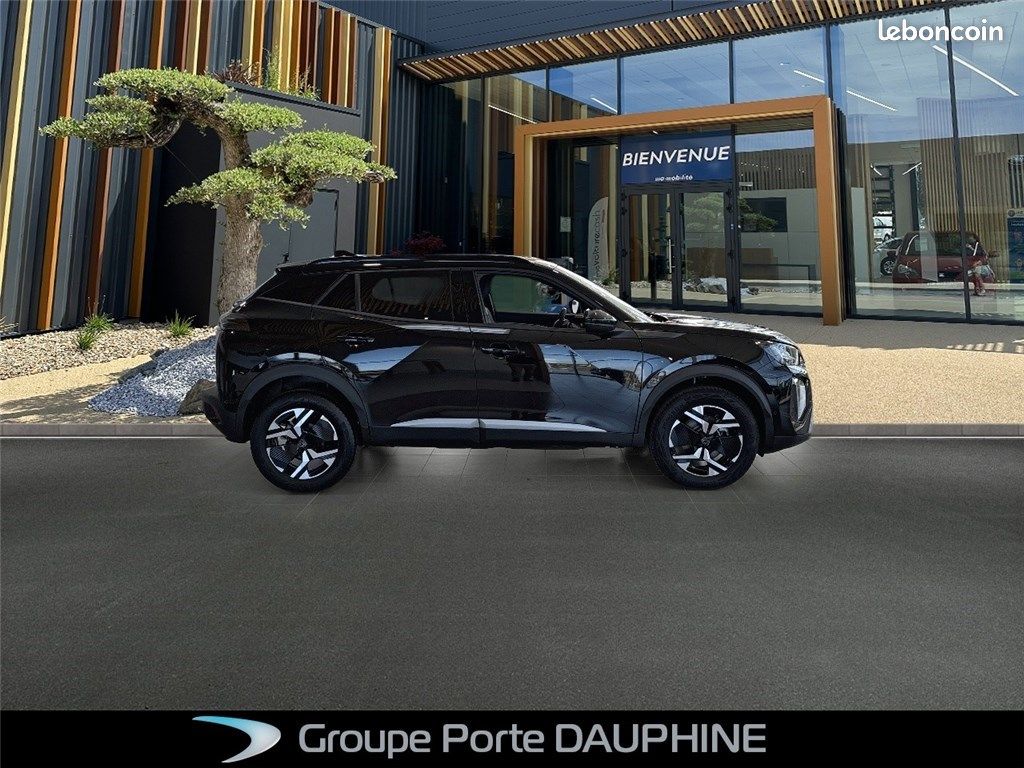 Peugeot 2008 II HYBRID 145 E-DCS6 Allure (image 6)