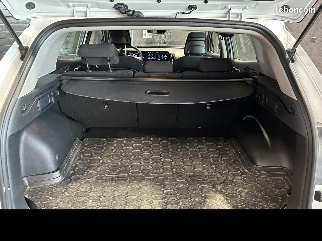 KIA SPORTAGE 4x4 Hybride rechargeable PHEV 1.6 T-GDI - 265ch Active (image 10)