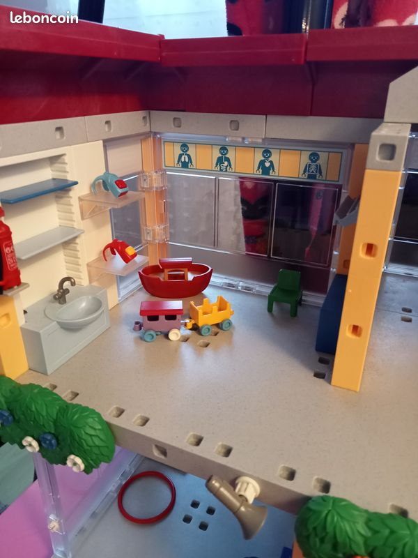 École Playmobil (image 7)
