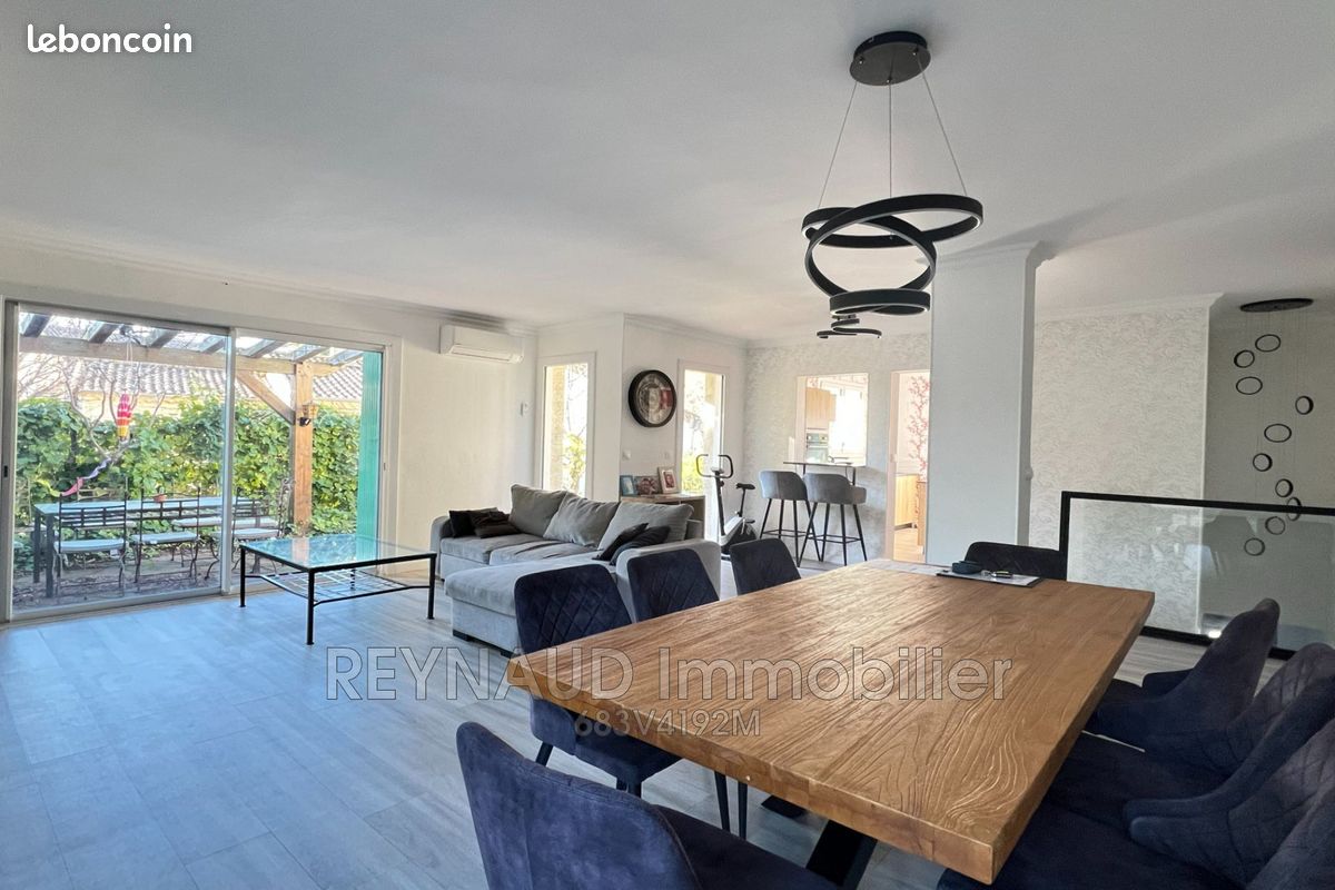 Maison 7 pièces 161 m² · à Clermont-l'Hérault · 161 m² · 430 000 €