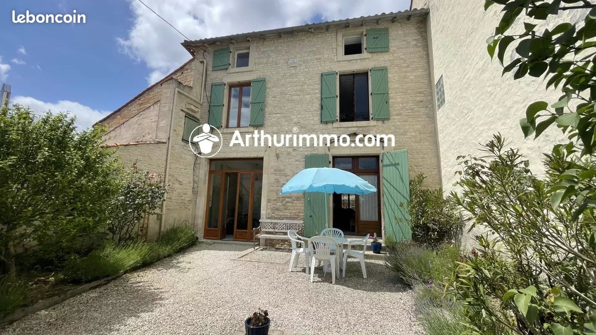 Maison 7 pièces 173 m² · à Chizé · 173 m² · 168 800 €