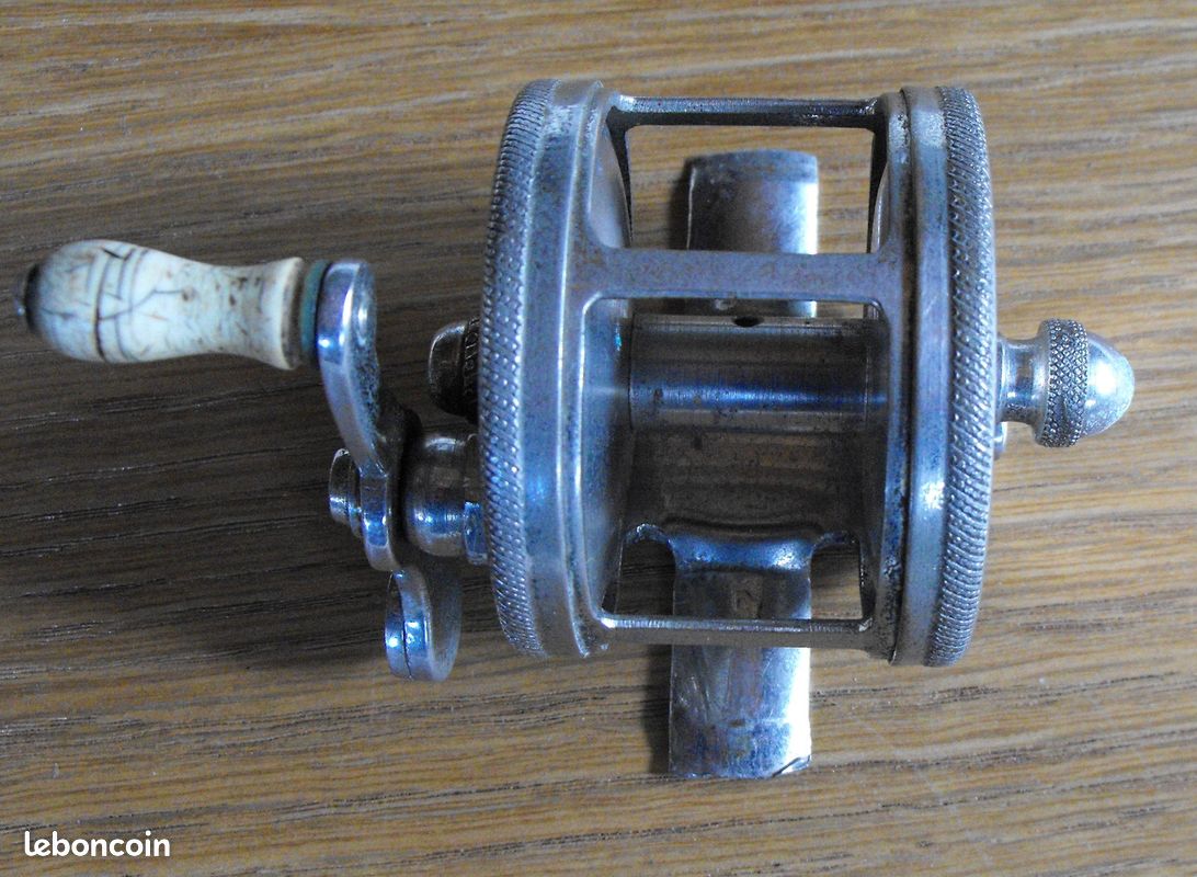 Moulinet De Pêche Ancien - Modèle Vintage En état De Fonctionnement