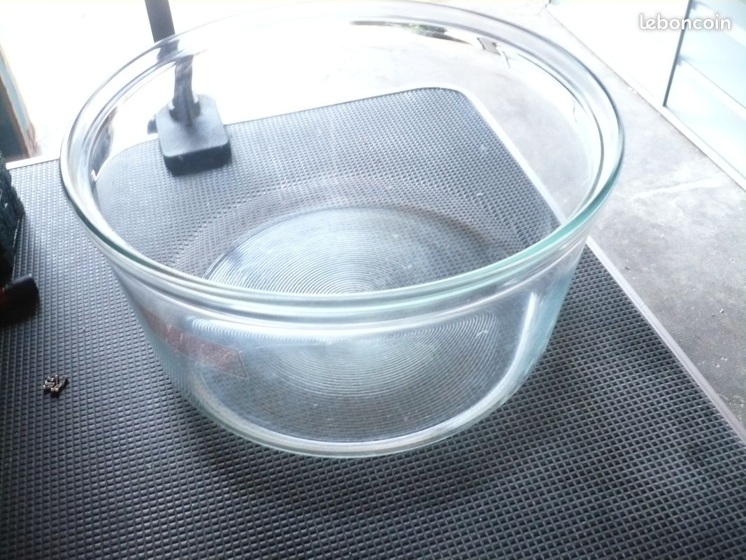 Cuve en verre épais diamètres haut 33.5 x bas 29 x hauteur 17 cm (image 1)