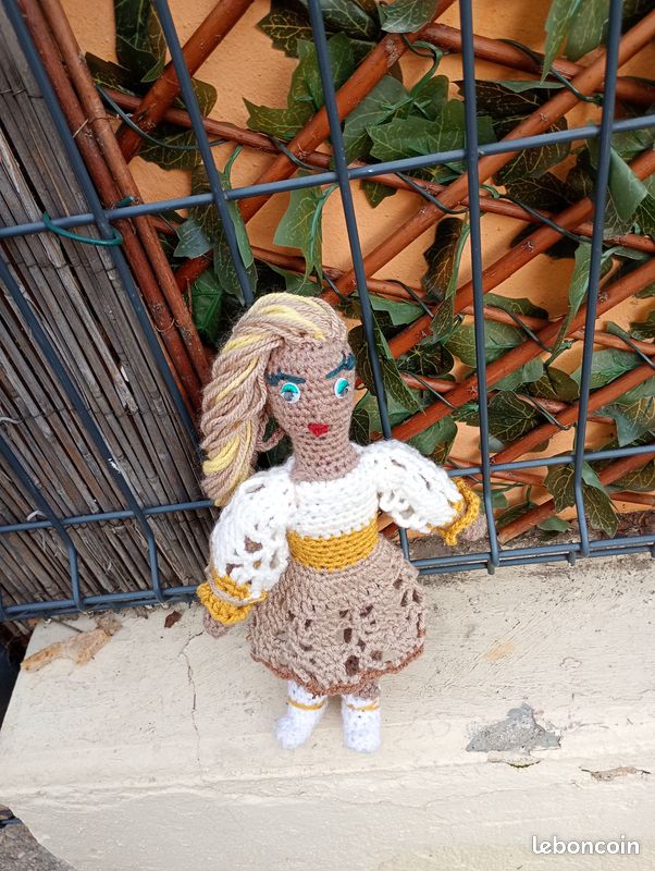 Poupée crochet exclusivement avec l'histoir AlenaSalich Des poupées avec histoire des poupées avec histoire des poupées avec histoire (image 1)