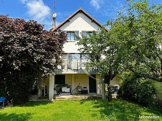 Maison 6 pièces 155 m²