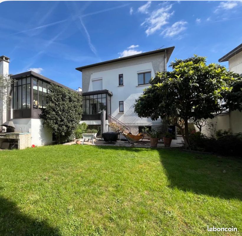 Maison 7 pièces 145 m² · à Drancy · 145 m² · 495 000 €