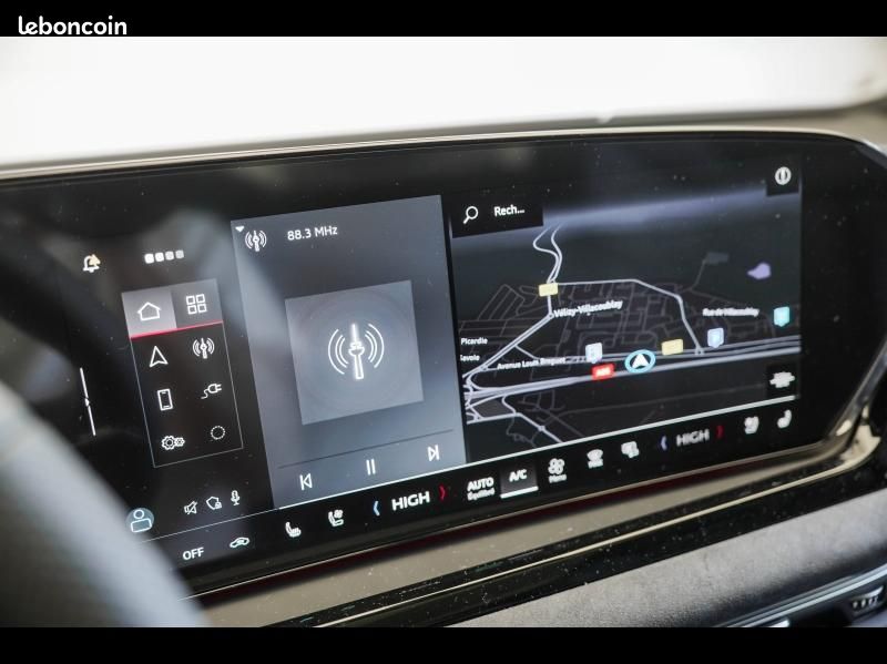 Audi A6 Avant 2.0 TFSI 299ch e-hybrid S line Quattro S tronic 7 (image 28)