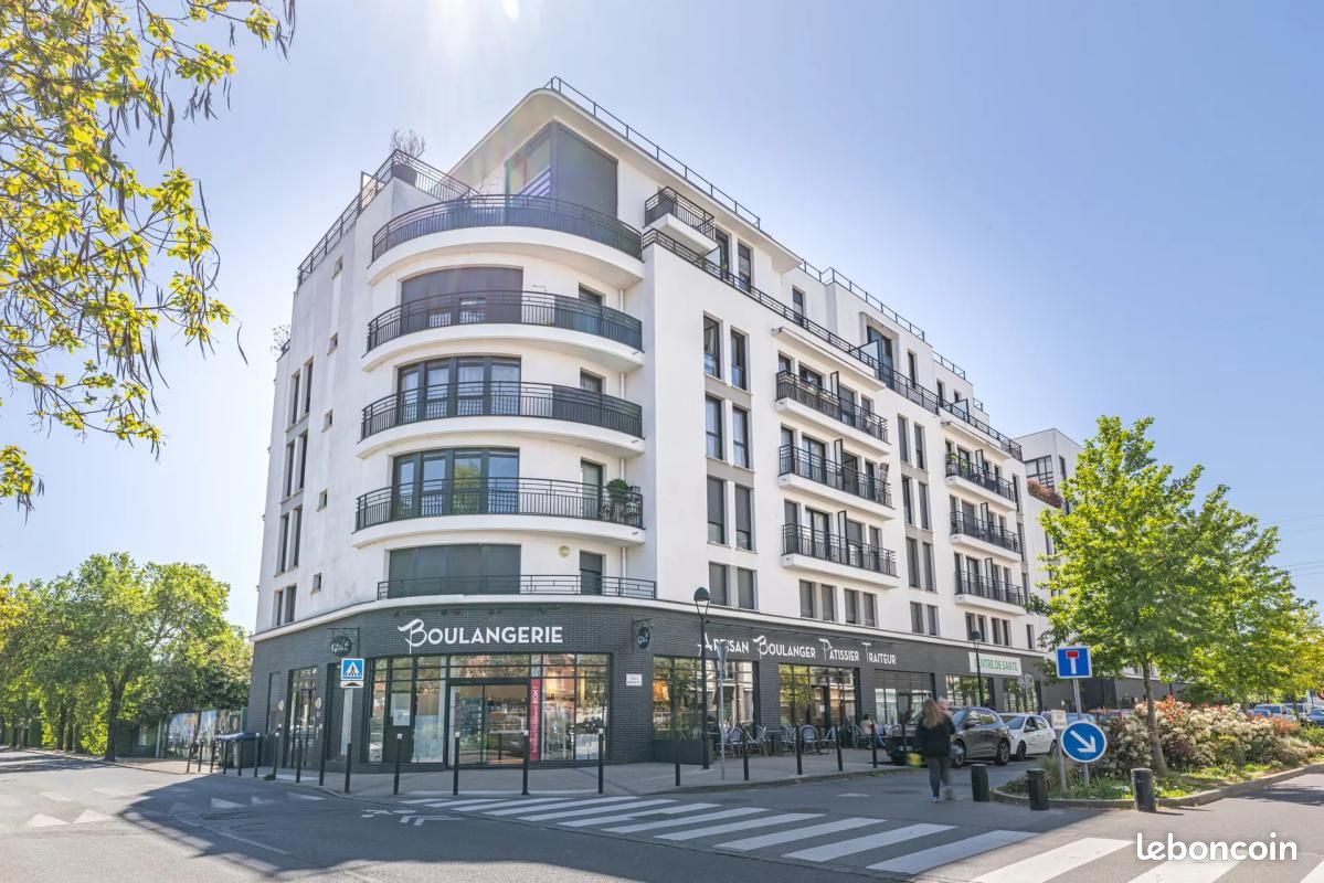 Appartement 3 pièces 59 m² · à Thiais · 59 m² · 295 000 €