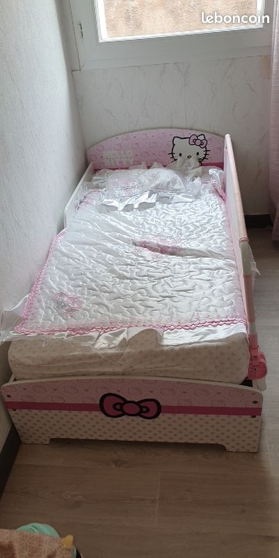 Vend lit Hello kitty (image 2)