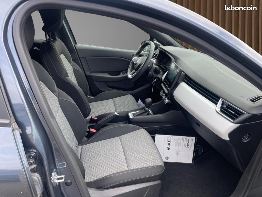 Renault Clio V E-Tech 140 - 21N Limited (image 15)