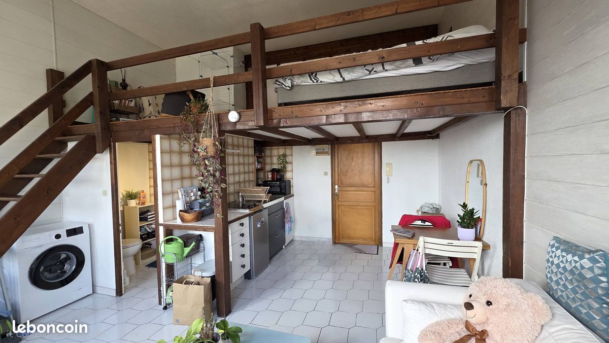 Appartement 1 pièce 23 m² · à Caluire-Et-Cuire · 23 m² · 620 €
