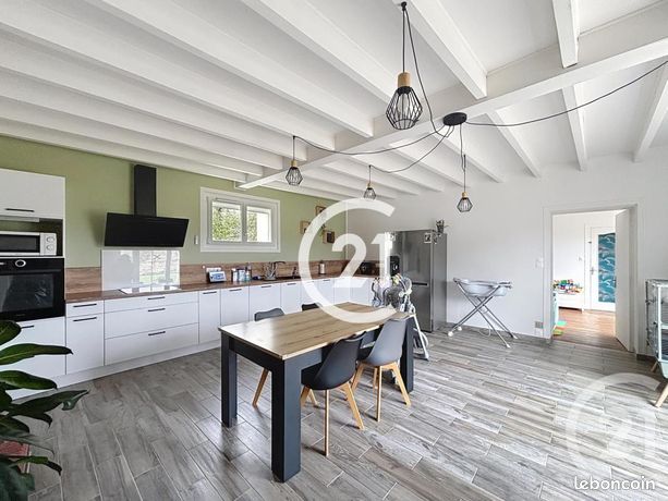 Maison 4 pièces 155 m²