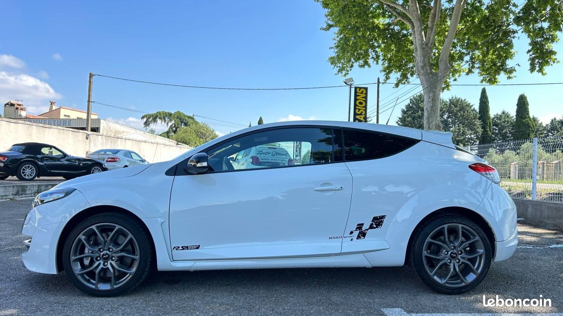 Renault Mégane III Coupé 2.0 16V 265cv RS 1er Main garantie 12 mois (image 2)