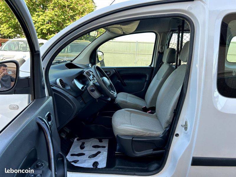 Renault KANGOO II EXPRESS MAXI 1.5 BLUE DCI 95CH GRAND VOLUME CONFORT (image 13)