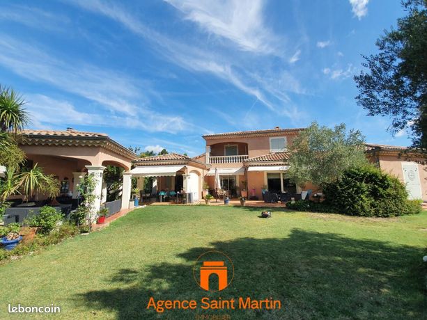 Propriété 7 pièces 180 m²