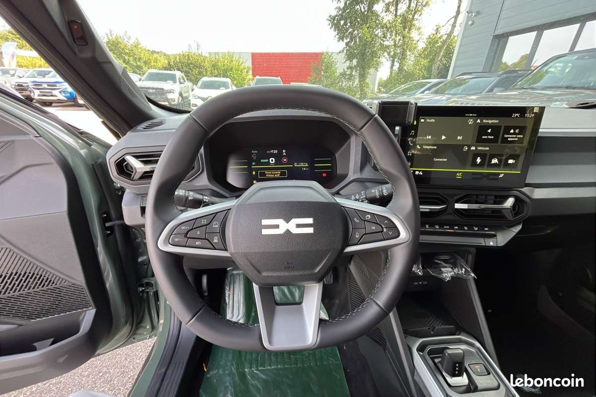 Dacia Duster HYBRID-G 150 4X4 JOURNEY CITY -3% (image 10)
