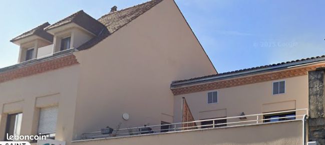 Appartement 4 pièces 96 m² · à Saint-Céré · 96 m² · 635 €
