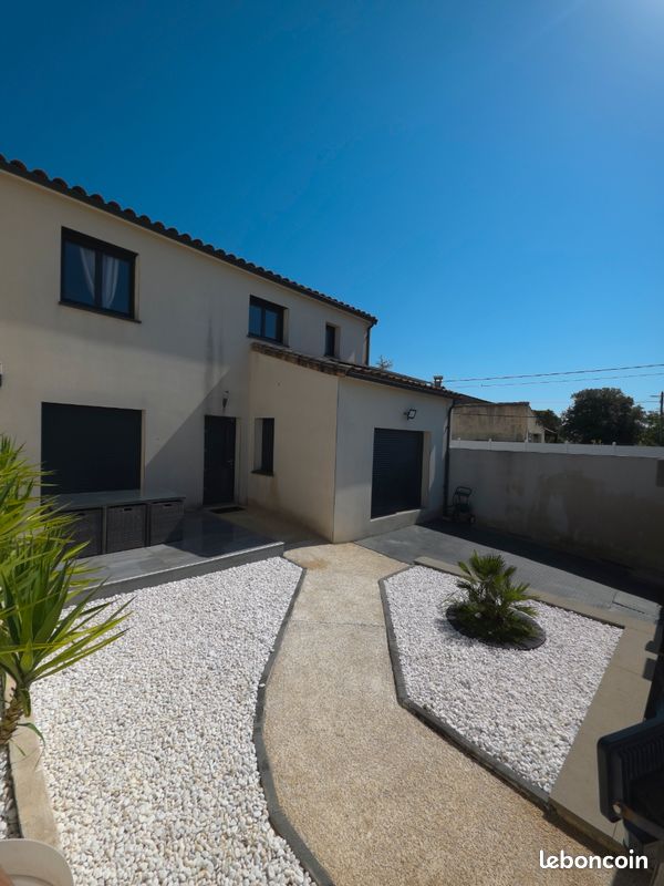 Maison 4 pièces 122 m² · à Beauvoisin · 122 m² · 299 990 €